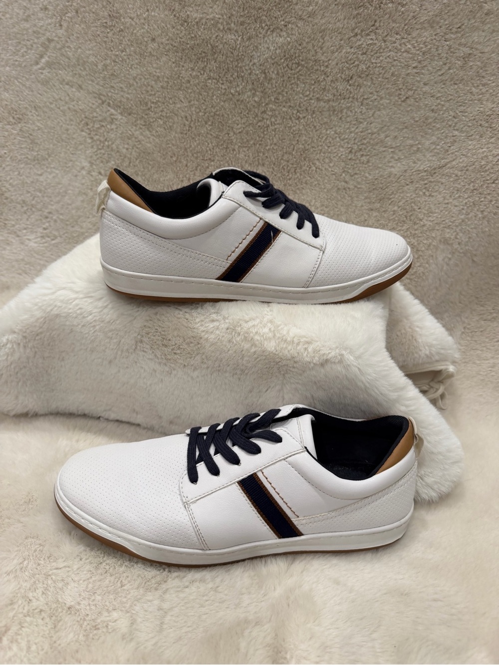 Aldo Men's White Casual Sneakers with Navy Accent